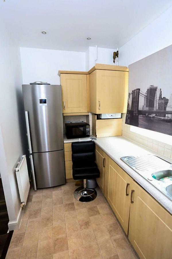 לונדון Modern 2 Bedroom Apartment מראה חיצוני תמונה