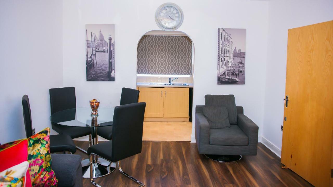 לונדון Modern 2 Bedroom Apartment מראה חיצוני תמונה