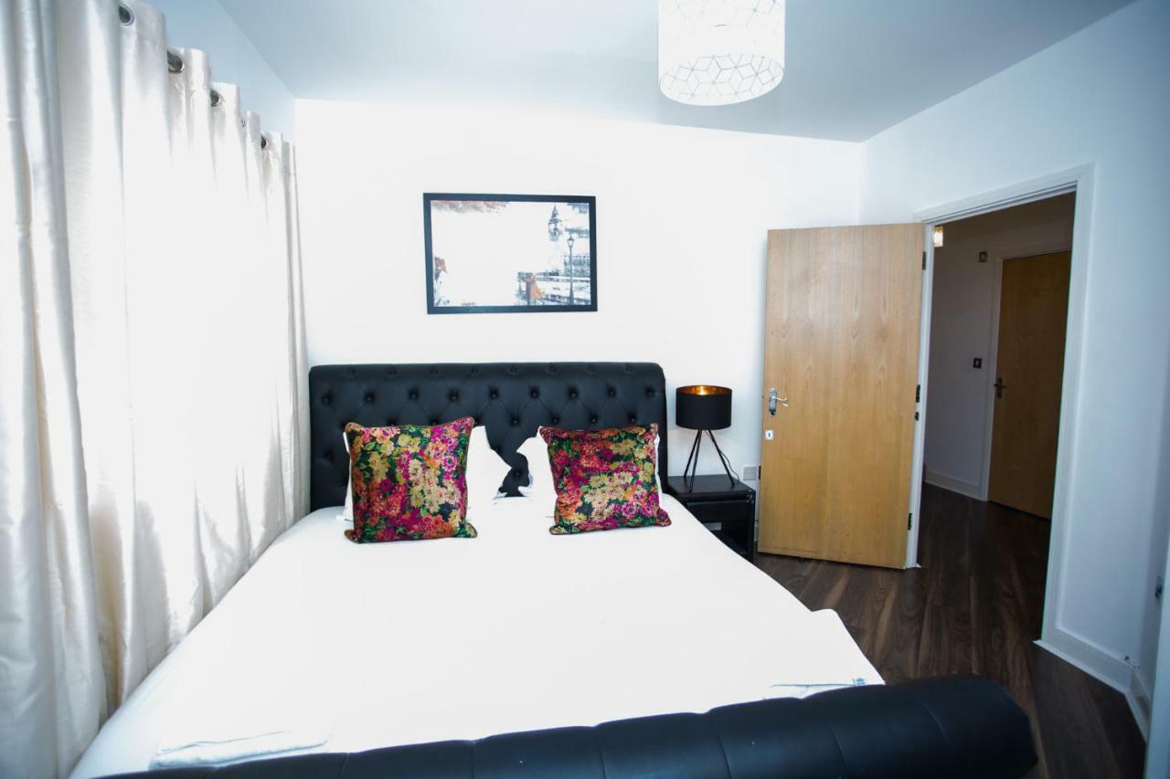 לונדון Modern 2 Bedroom Apartment מראה חיצוני תמונה